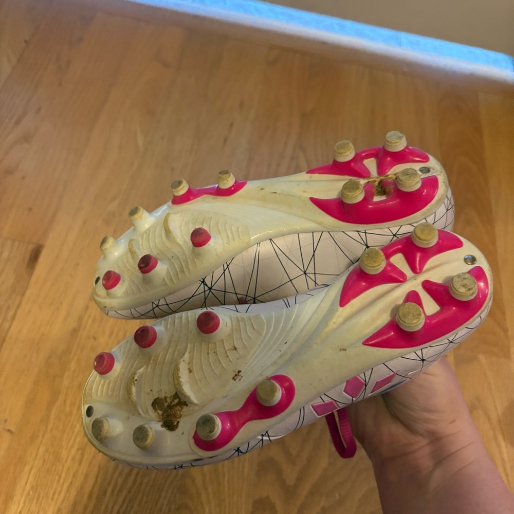Rip It Softball Cleats Shoes Sz 1 White Pink - Picture 4 of 7